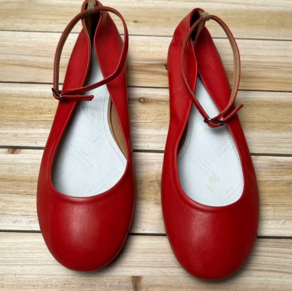 Maison margiela red leather flats Size 7